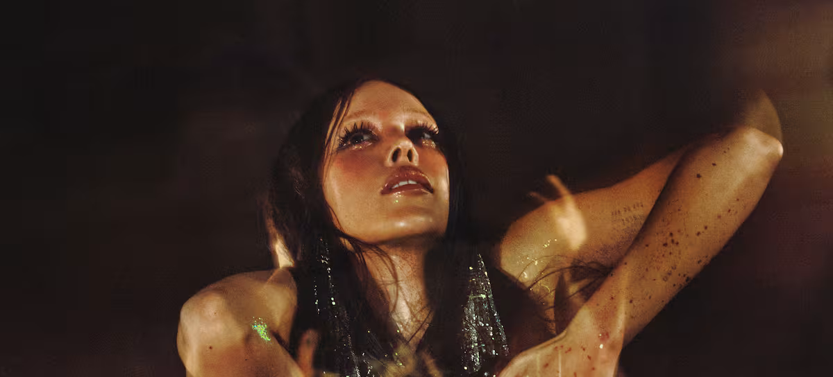 Danna Lança Especial Ao Vivo Para Era “Wet Dreams”.